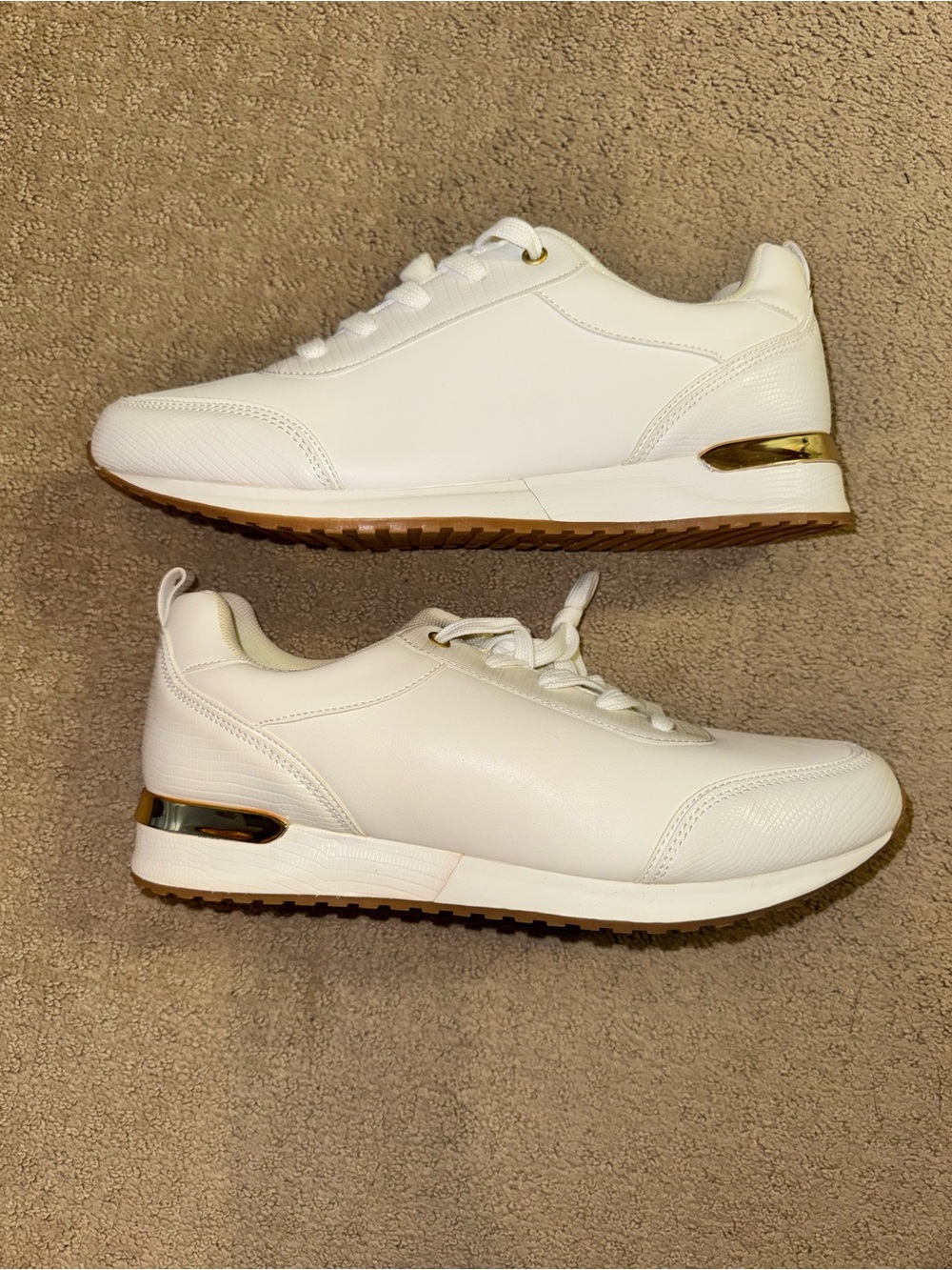 Shoe Dazzle White Low-Top Sneakers with Gold Heel Accent